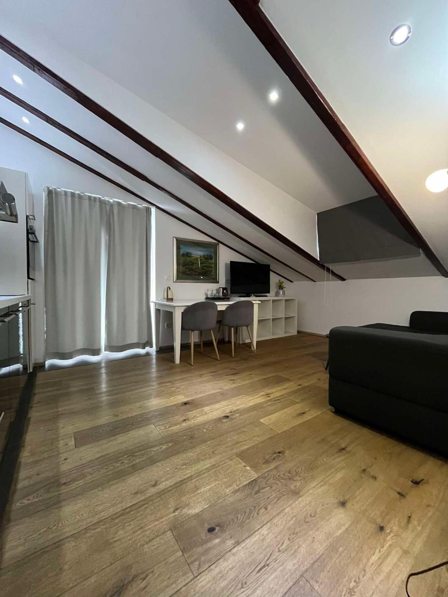 Dela B&B Hvar Town Bagian luar foto